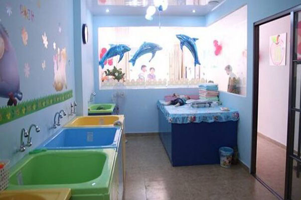 愛樂寶嬰兒游泳館