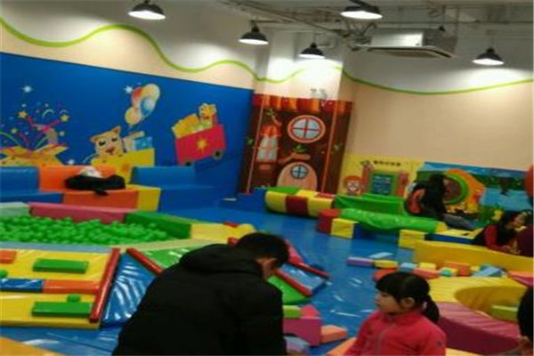 樂樂派兒童室內游樂場