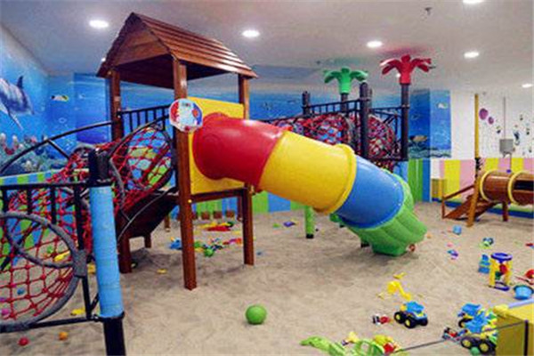 星期六兒童室內(nèi)樂(lè)園