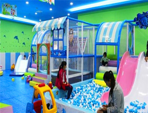 卡卡兔室內(nèi)游樂園