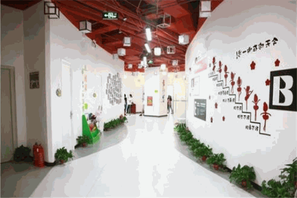 悅播新語(yǔ)藝術(shù)教育