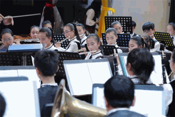 悅播新語(yǔ)藝術(shù)教育