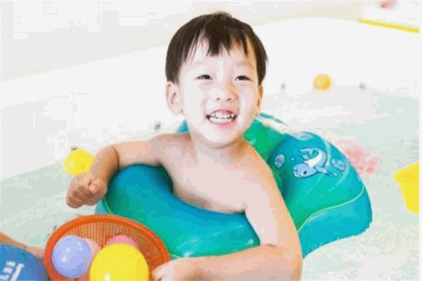 御貝嬰兒溫泉SPA