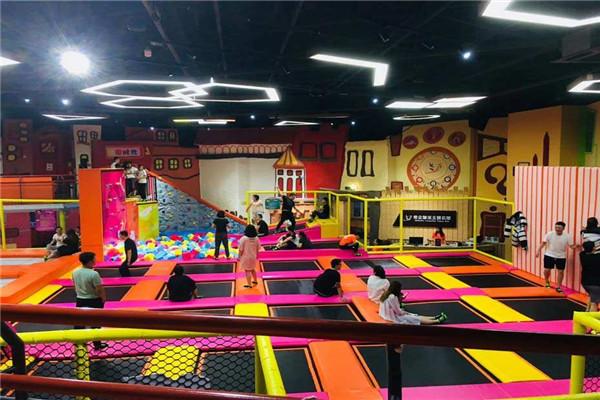 樂翻了蹦床樂園