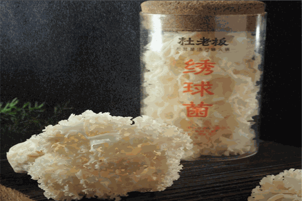 杜老板松茸菌湯火鍋