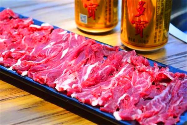 潮牛軒四季火鍋