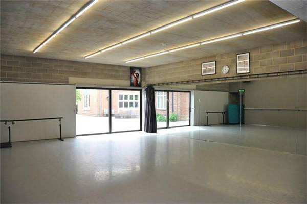 纖然舞蹈培訓(xùn)學(xué)校