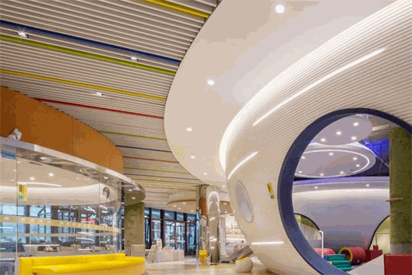 華彩藝術(shù)培訓(xùn)中心