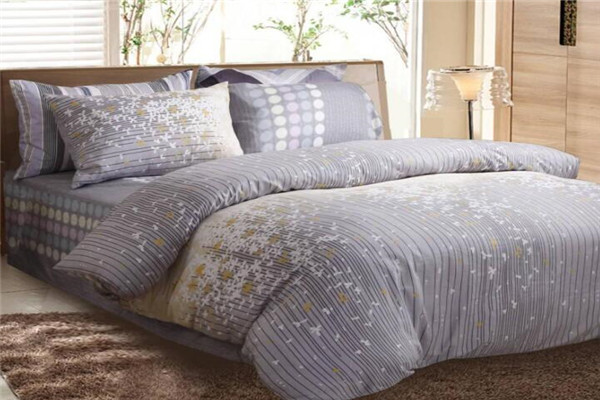 平實(shí)美學(xué)家紡