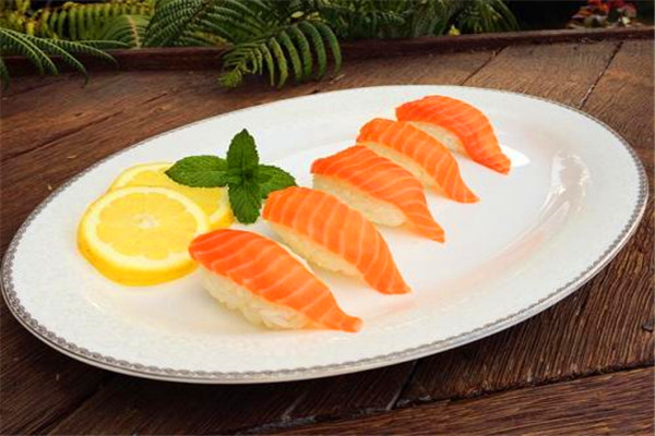 極鮮三文魚壽司