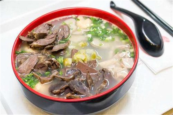 高記鴨血粉絲湯