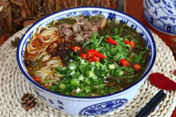 西部新月牛肉面