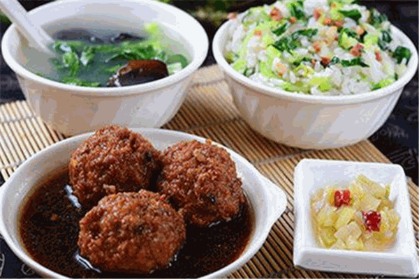 蘇品菜飯骨頭湯