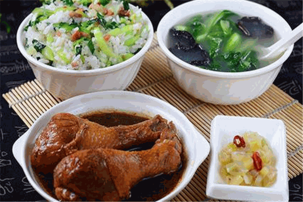 蘇品菜飯骨頭湯