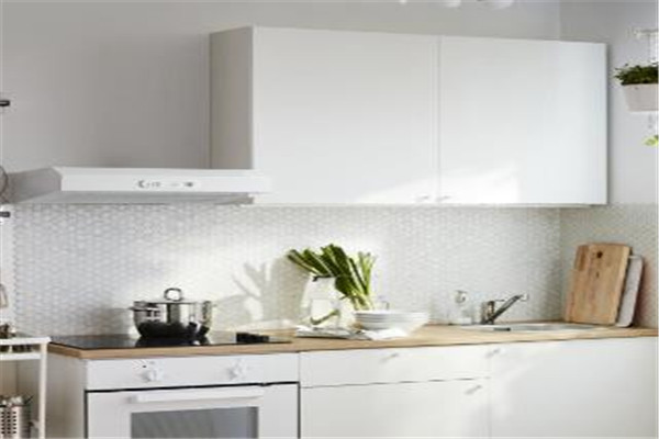 石森實(shí)木櫥柜