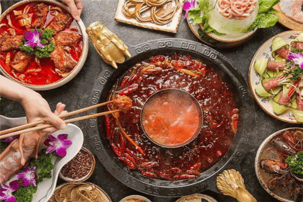 魏蜀吳三國特色火鍋