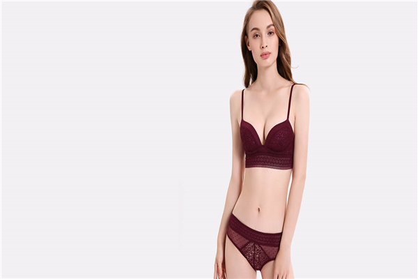 伊蘭莎內(nèi)衣