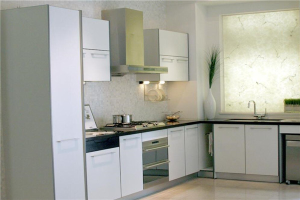 佩魯?shù)抡w櫥柜