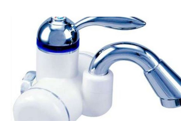 艾寶電熱水龍頭