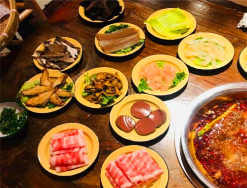 江巴人市井火鍋