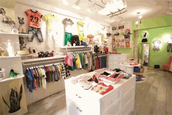 卡卡童創(chuàng)童裝