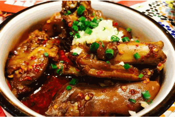 辣可可現(xiàn)炒黃牛肉