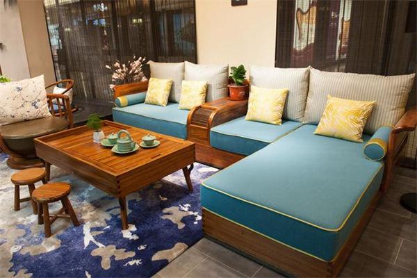 新時(shí)泰家具