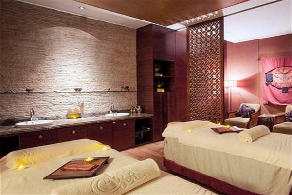 御爵養(yǎng)生會所