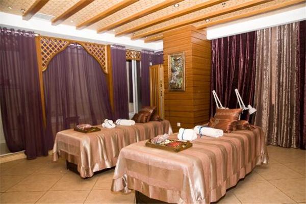 梧桐養(yǎng)生會(huì)所