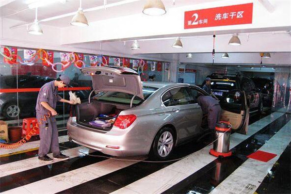 新動(dòng)力汽車美容