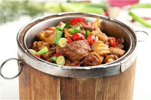 小鄉(xiāng)村木桶飯