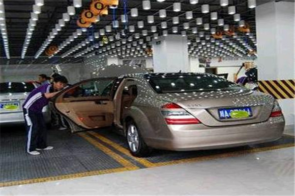 美車坊汽車美容