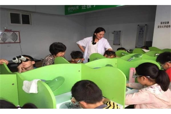 博視頓視力康復中心