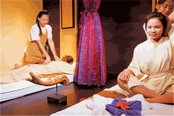 凱洪雨養(yǎng)生會(huì)所