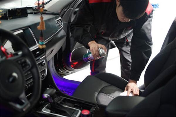 飛凡原野汽車用品