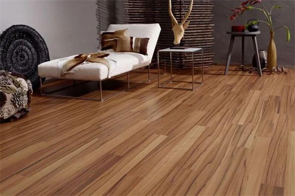 赫利俄斯自熱地板