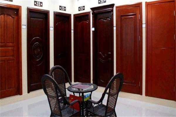 萬(wàn)旺門(mén)業(yè)