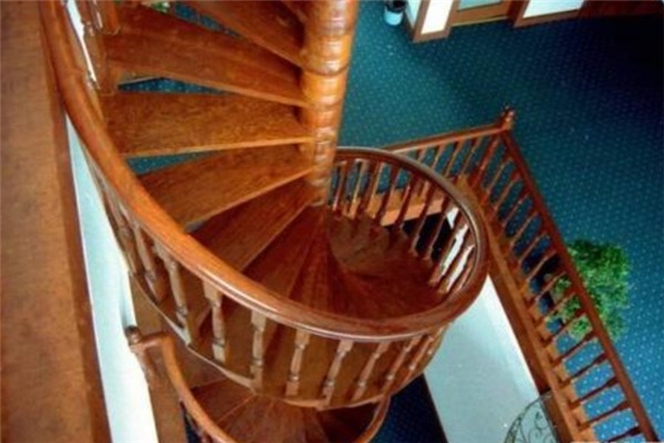 金田居多麗木業(yè)