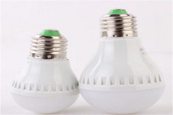 錦曼節(jié)能燈加工