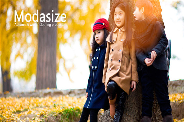 時(shí)尚標(biāo)尺童裝