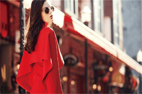 歐伊芮詩(shī)女裝