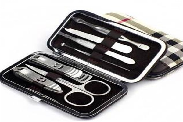 榮益?zhèn)€人護理用品