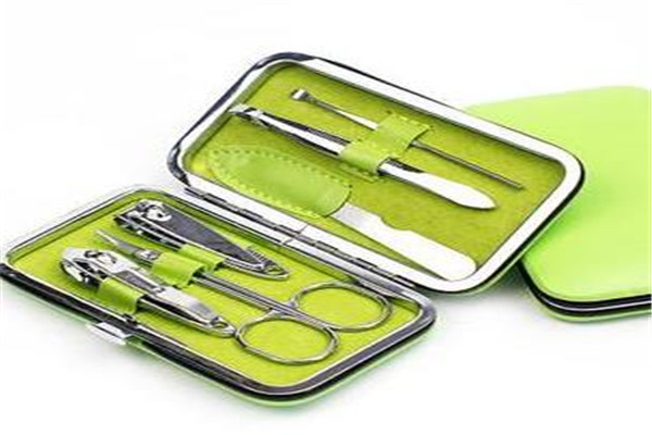 榮益?zhèn)€人護理用品