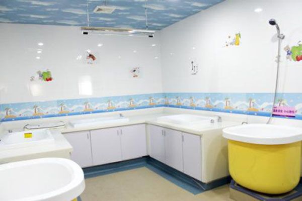 泳哇哇嬰兒游泳館加盟