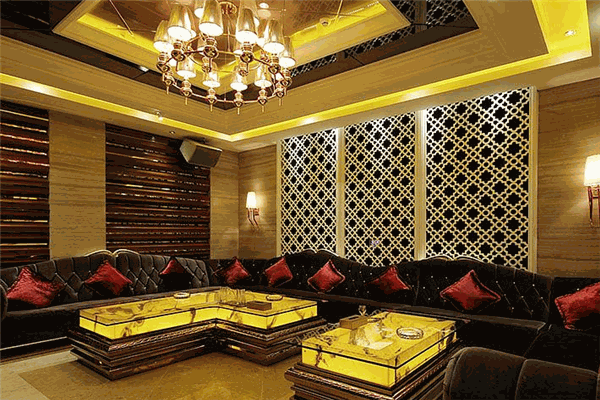 金風(fēng)玉露KTV