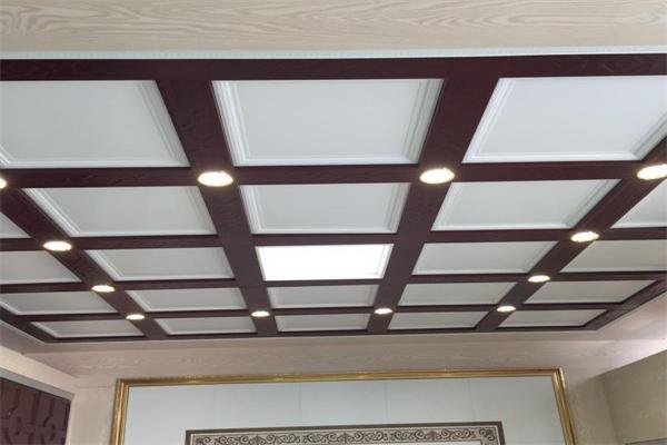 堡仕龍吊頂