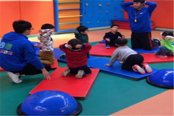 四體兒童運(yùn)動館