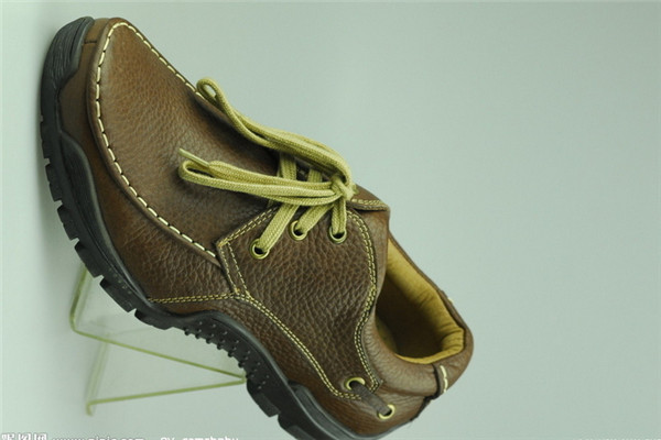 尼莎美斯鞋業(yè)