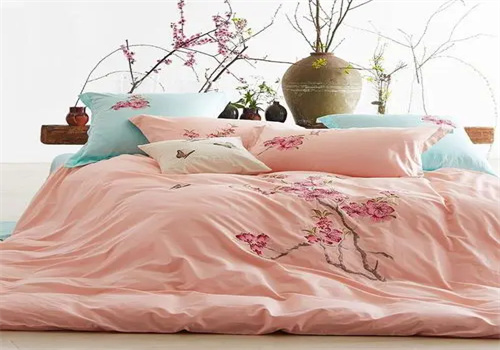 萬(wàn)達(dá)羽絨