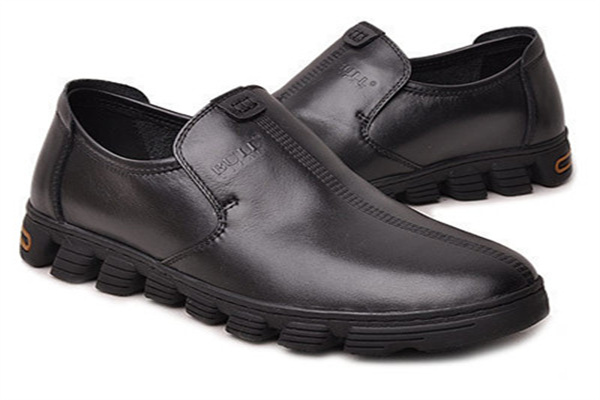 公牛巨人休閑鞋